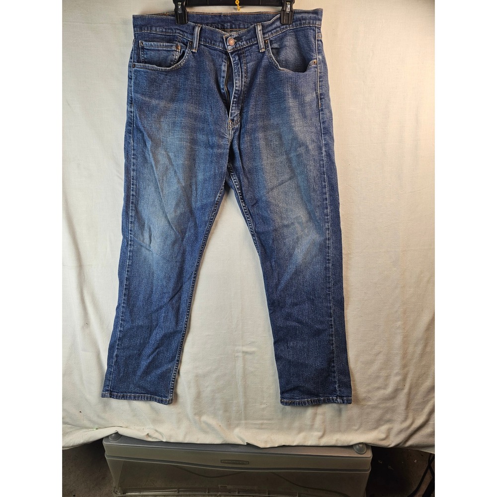 Levis 505 Regular Fit Mens Blue Jeans 36x30 Straight Leg Medium Wash Denim